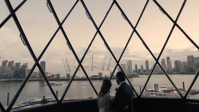 Laura + Matthew || Trinity Buoy Wharf